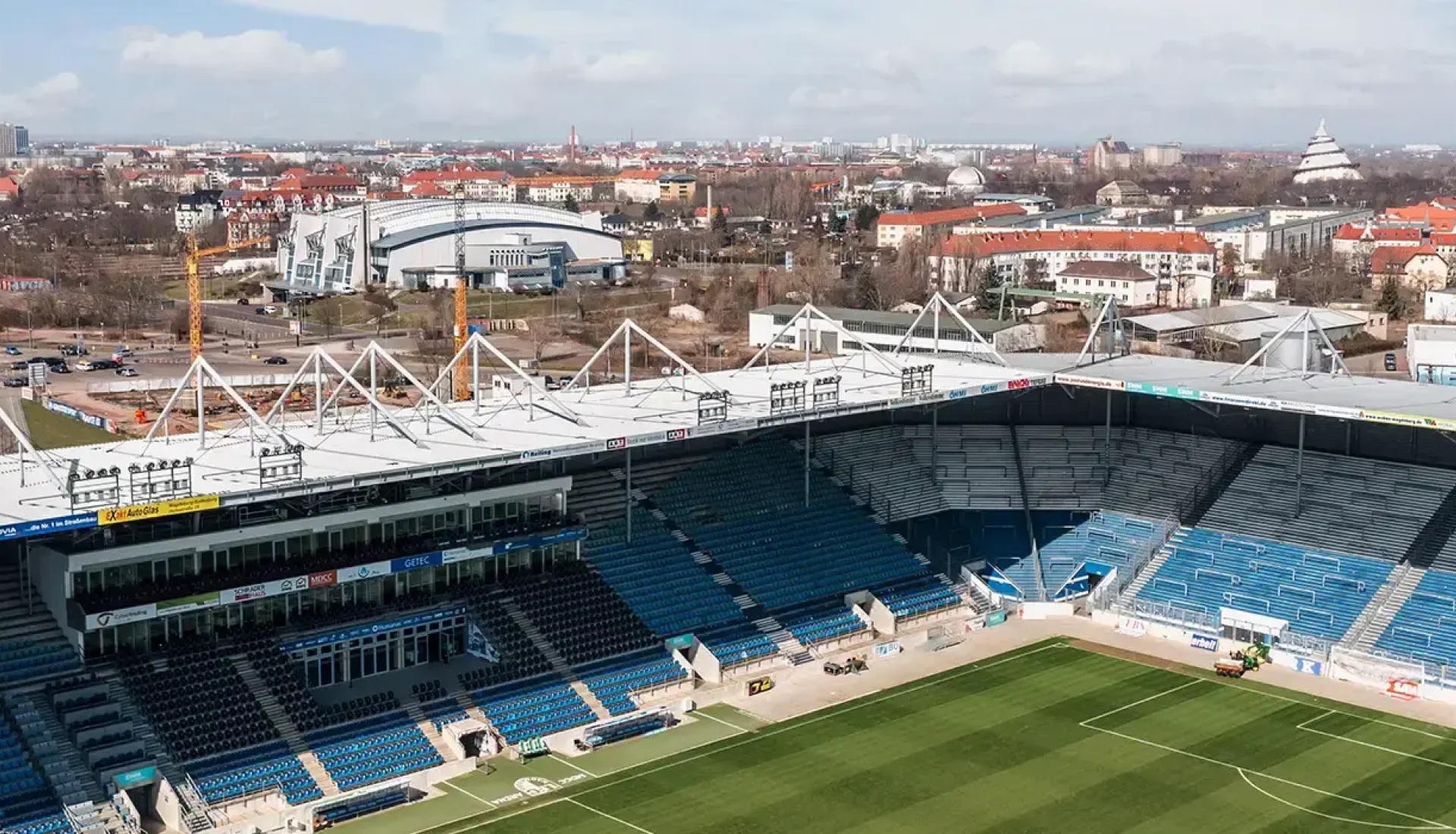 Exklusive Stadionf&uuml;hrung in der AVNET Arena