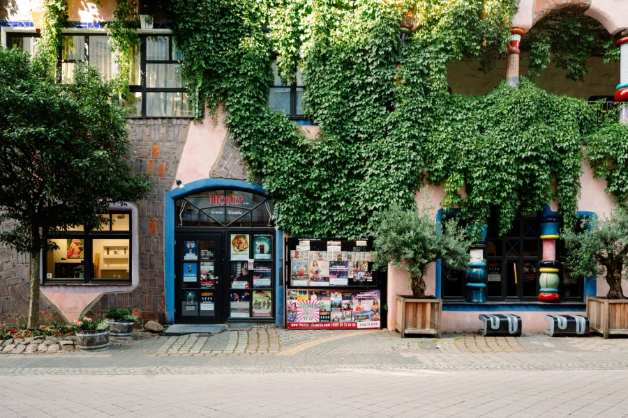 Theater in der Gr&uuml;nen Zitadelle von Magdeburg