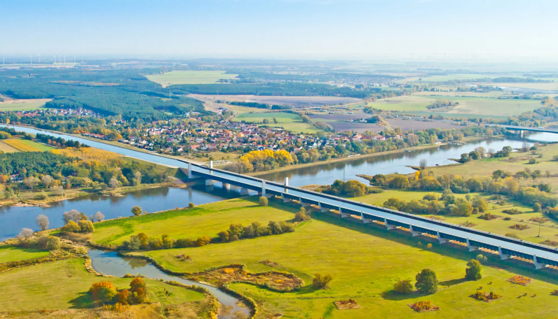 Das Wasserstra&szlig;enkreuz Magdeburg