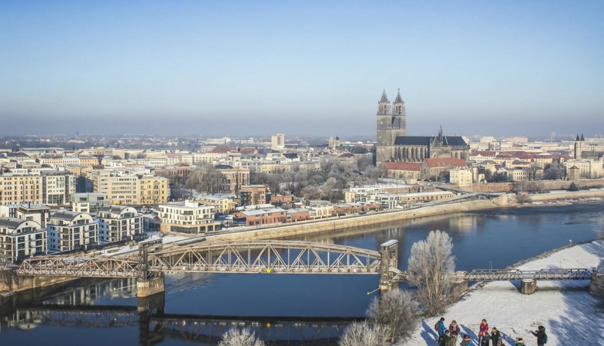Weihnachtsfeiern auf der Elbe